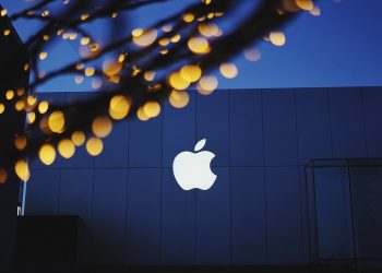 Apple 2024 yılında, geliştirdiği yeni nesil batarya teknolojisini de barındıran otonom otomobil üretme kararı aldı.